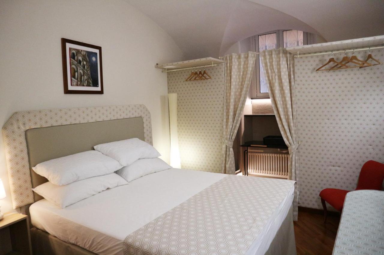 Almapetra Colosseo Appartement *